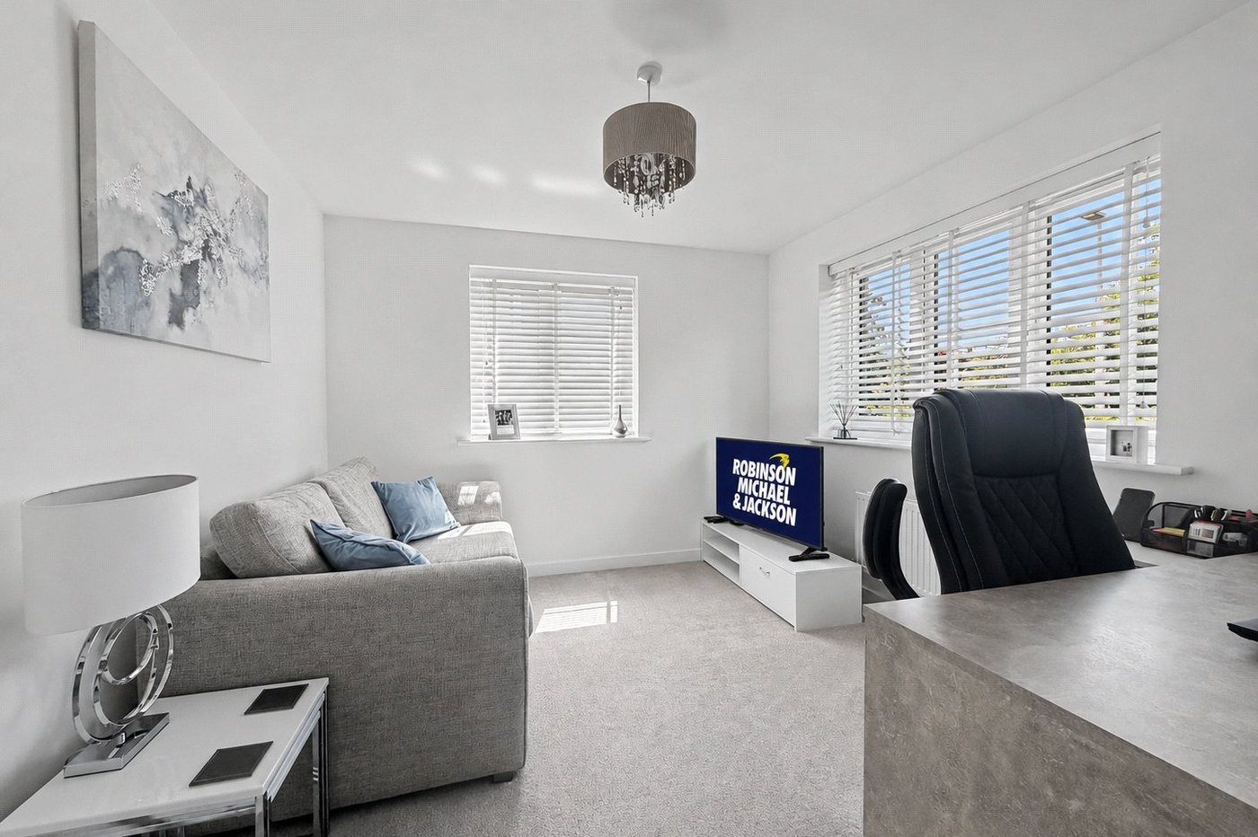 4 bedroom house for sale in Rainham | Robinson Michael & Jackson