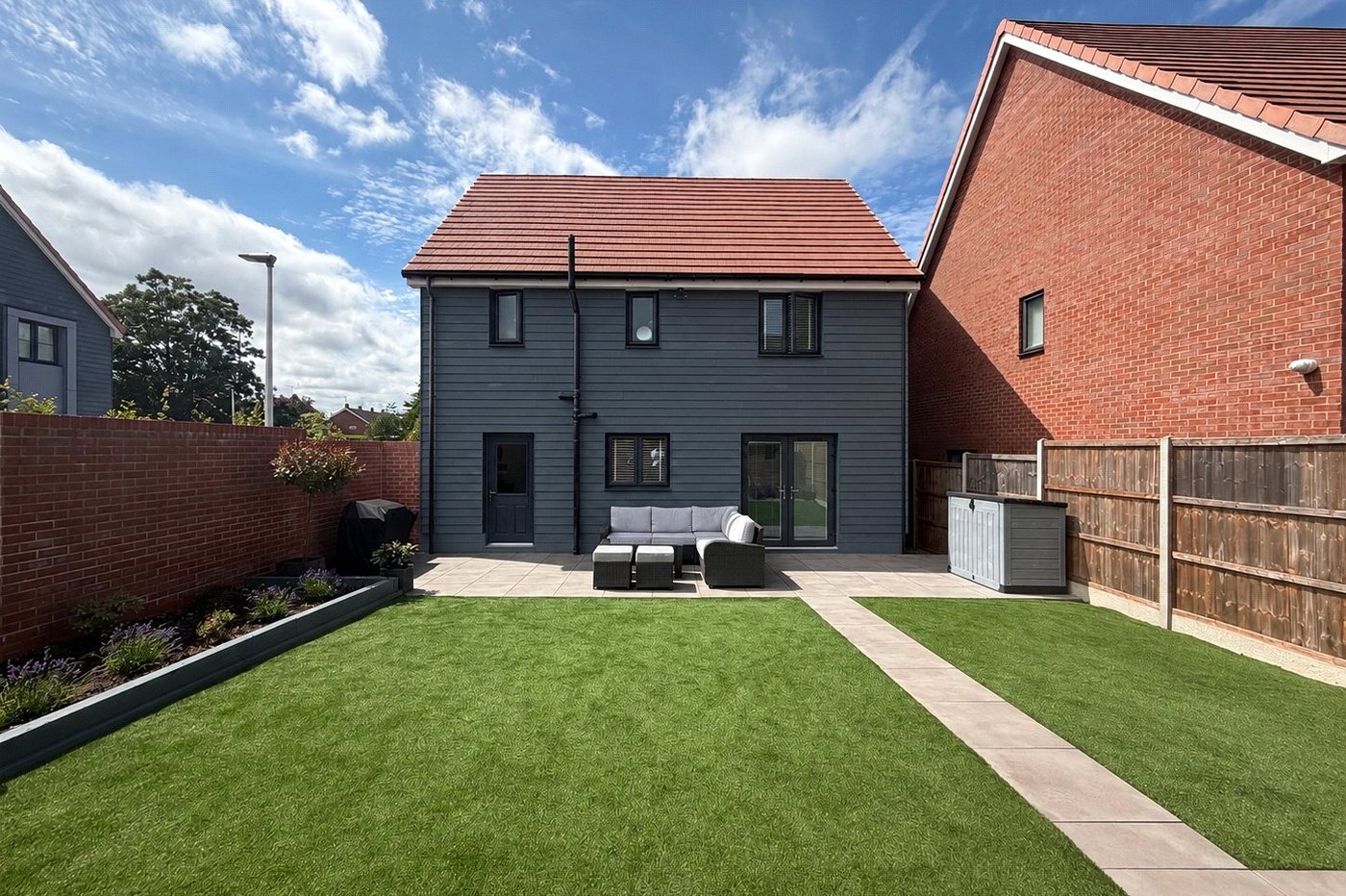 4 bedroom house for sale in Rainham | Robinson Michael & Jackson