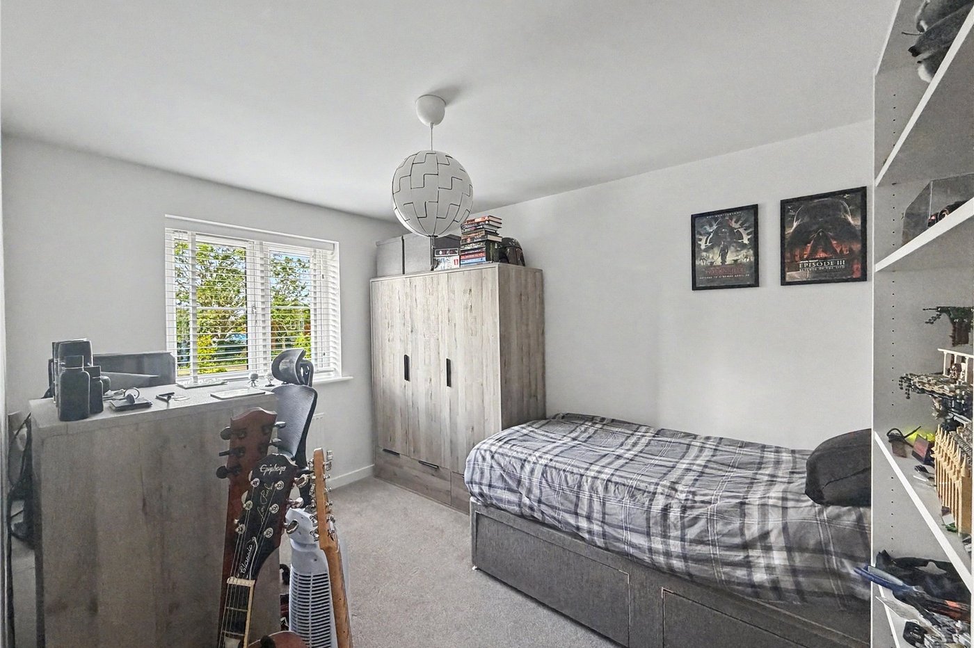 4 bedroom house for sale in Rainham | Robinson Michael & Jackson