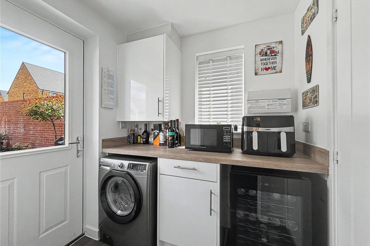4 bedroom house for sale in Rainham | Robinson Michael & Jackson