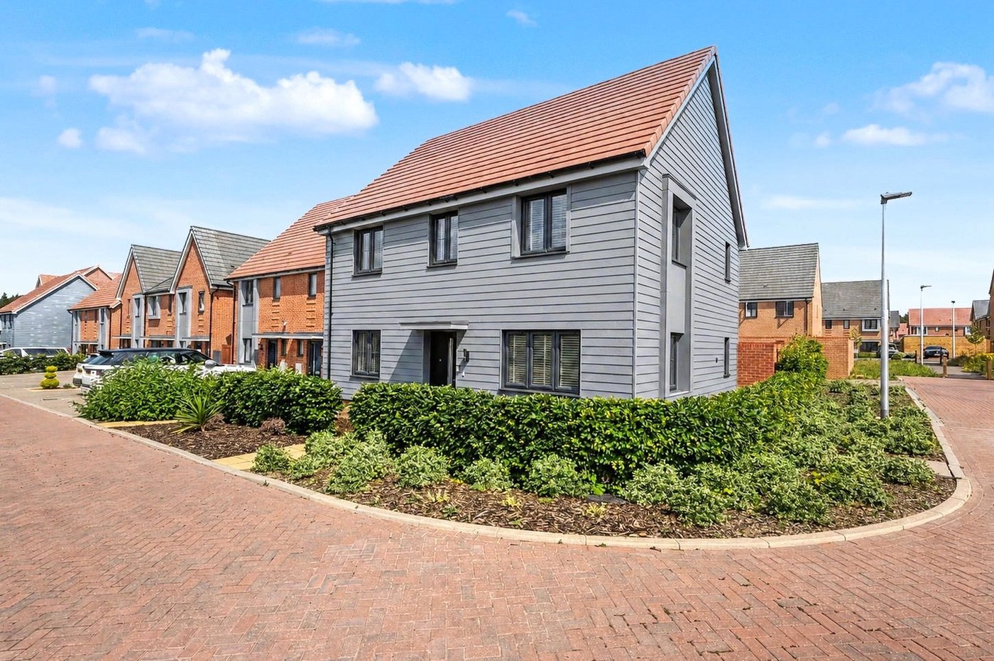 4 bedroom house for sale in Rainham | Robinson Michael & Jackson
