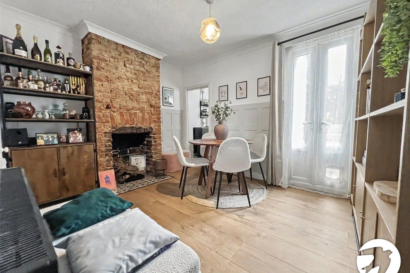 2 bedroom house for sale in Rochester | Robinson Michael & Jackson