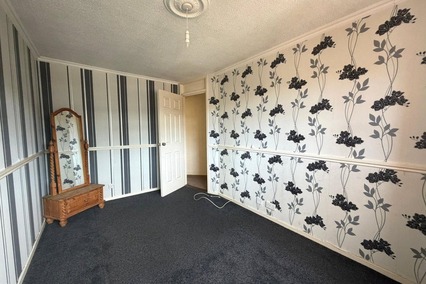 3 bedroom house for sale in Gravesend | Robinson Michael & Jackson