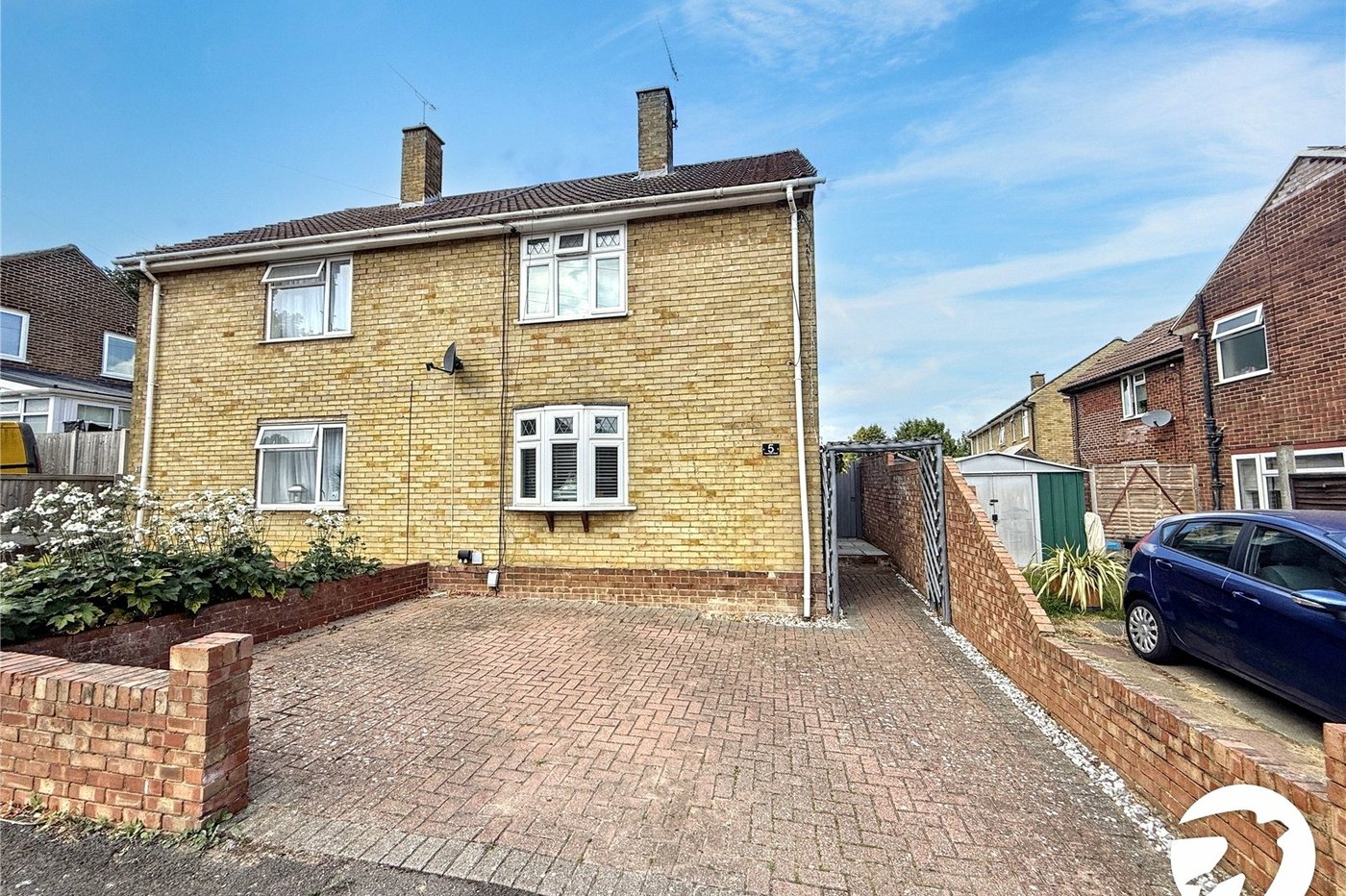 3 bedroom house for sale in Twydall | Robinson Michael & Jackson