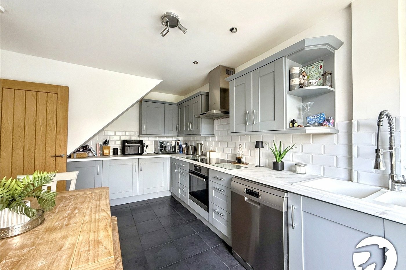 3 bedroom house for sale in Twydall | Robinson Michael & Jackson