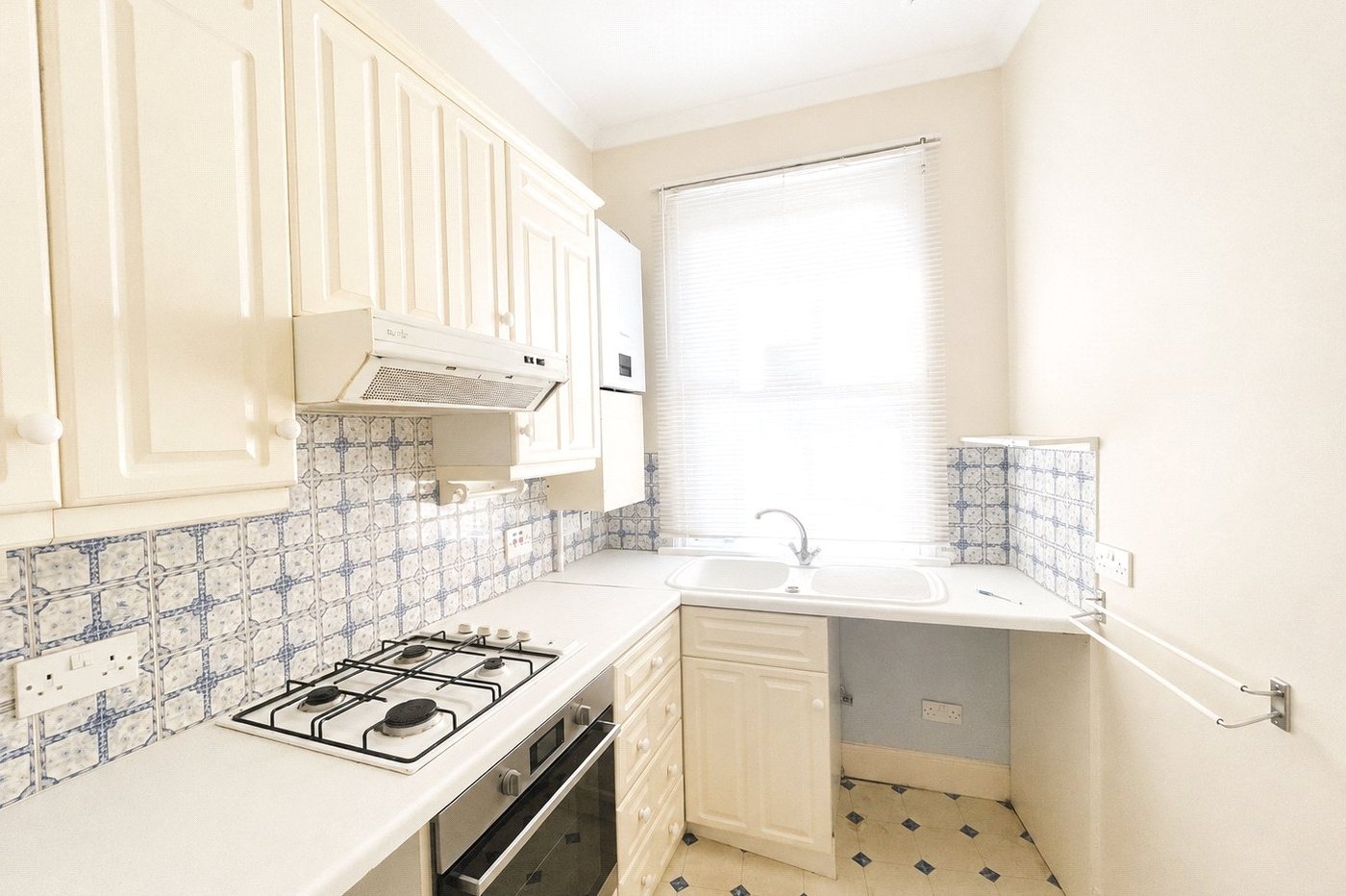 1 bedroom property for sale in London | Robinson Jackson