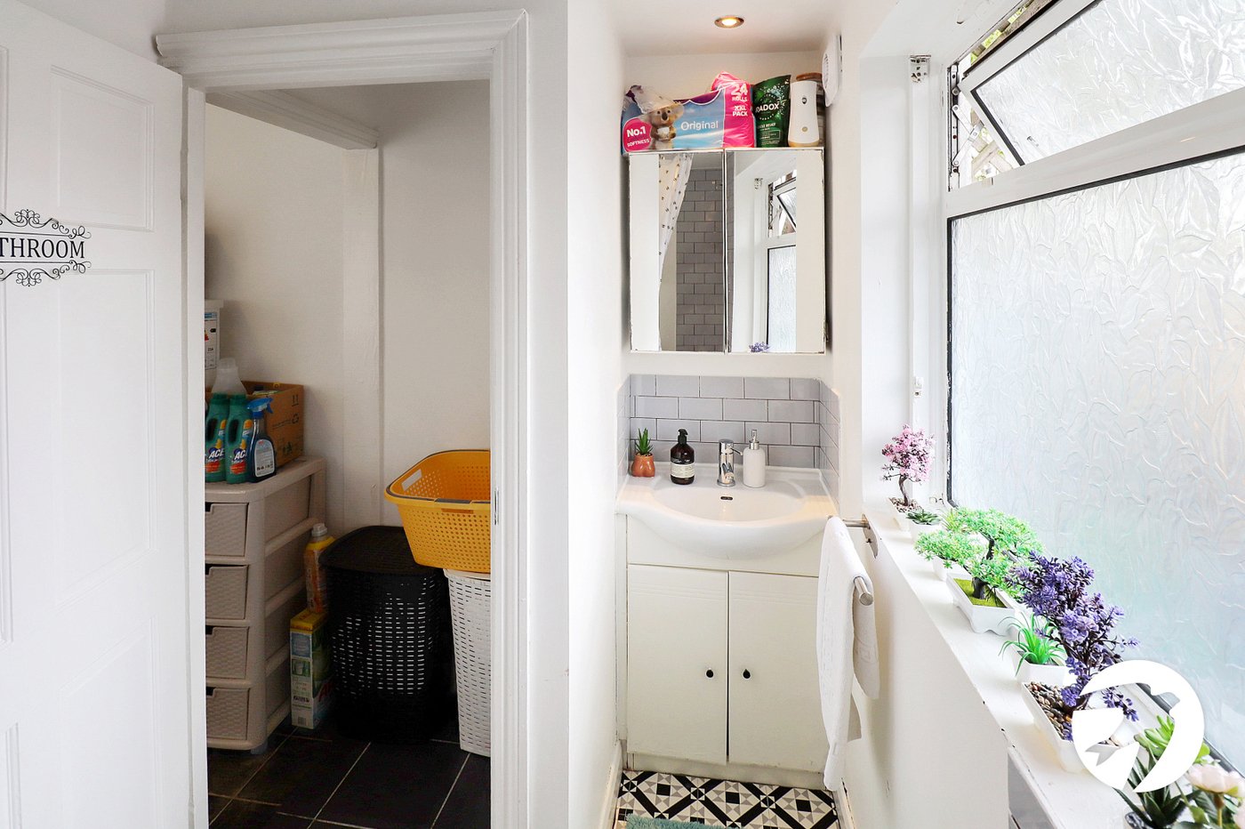 2 bedroom property for sale in Belvedere | Robinson Jackson