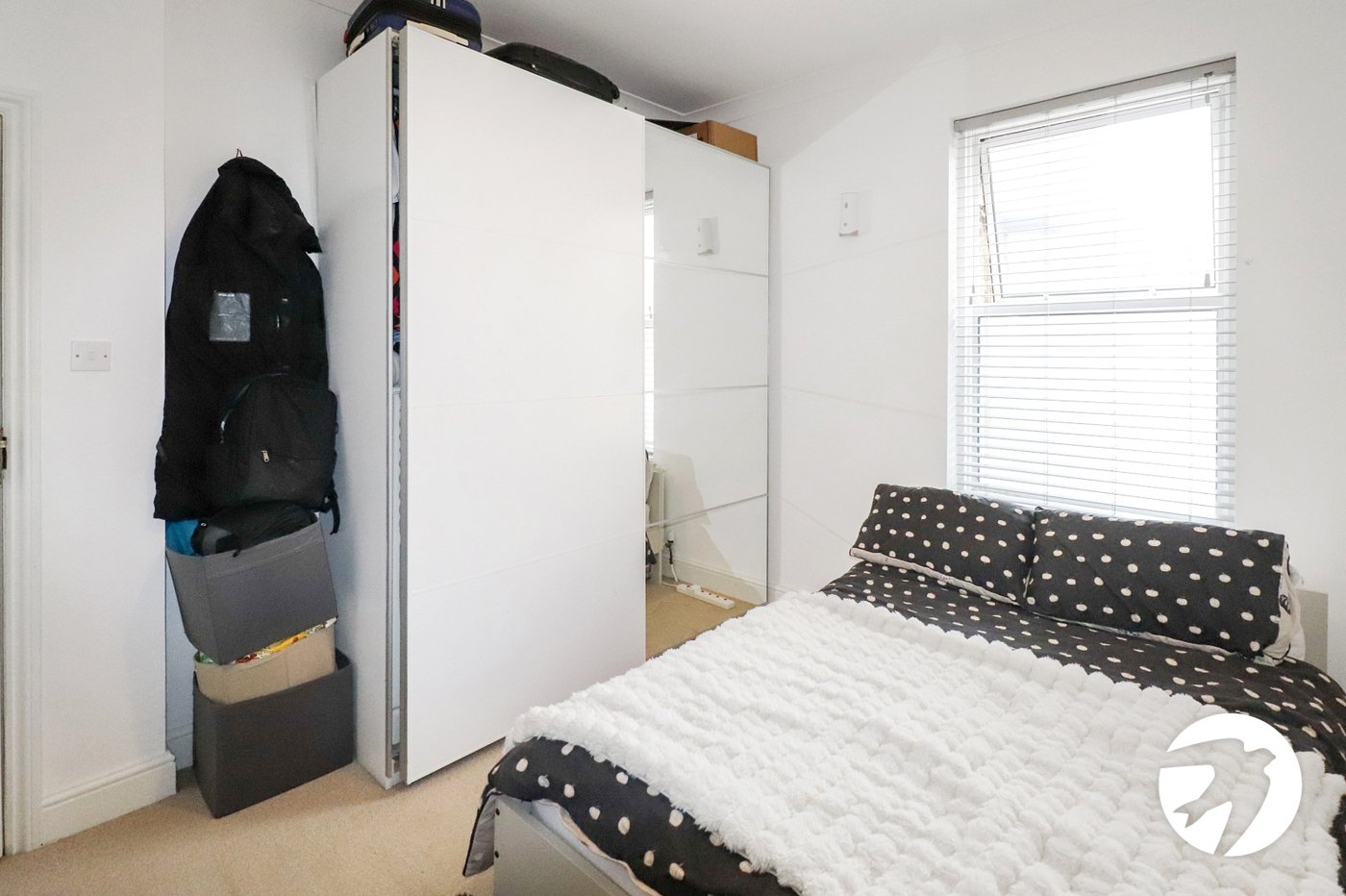 2 bedroom property for sale in Belvedere | Robinson Jackson