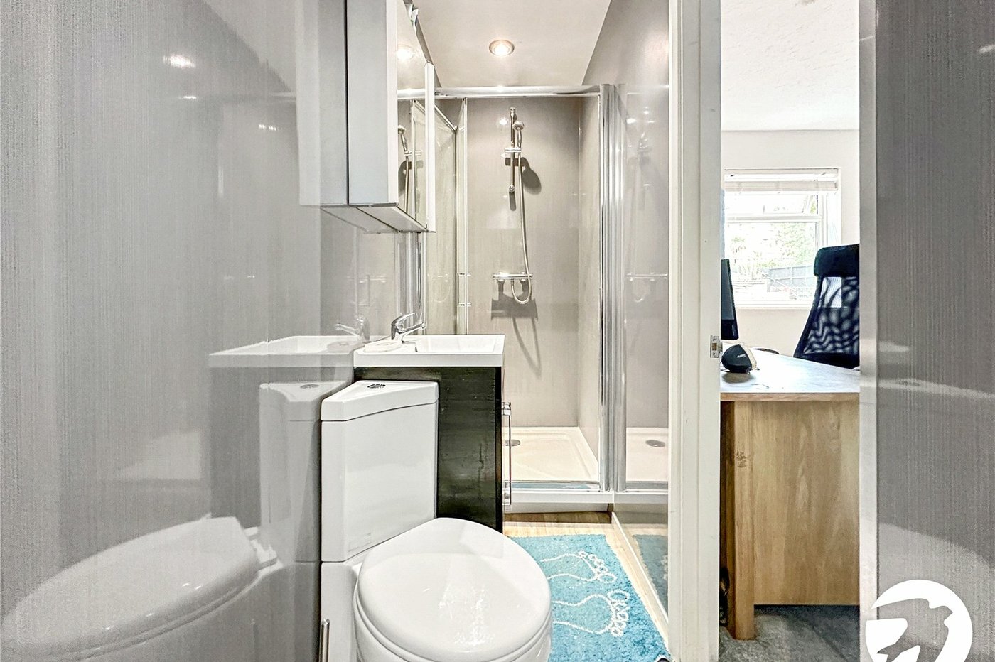 2 bedroom house for sale in Chatham | Robinson Michael & Jackson