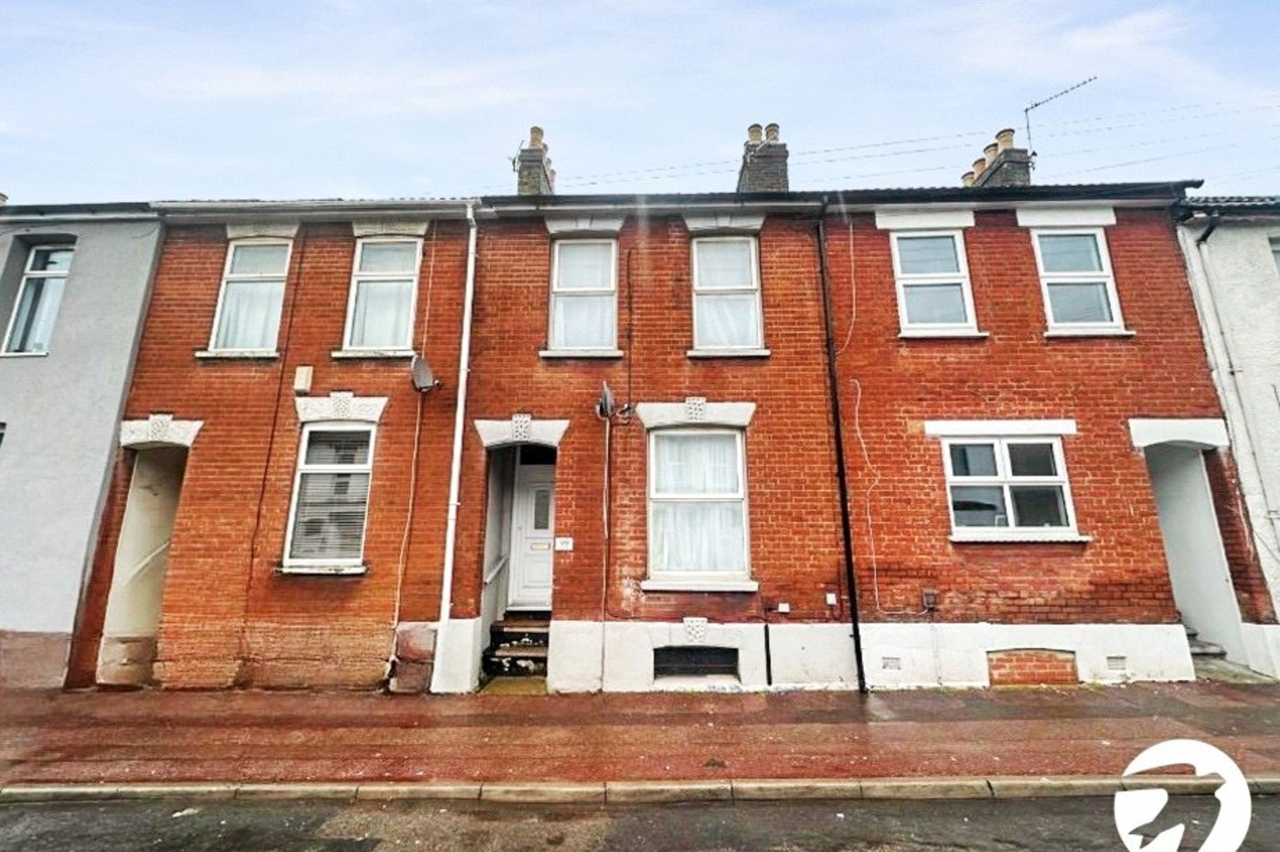 2 bedroom house for sale in Chatham | Robinson Michael & Jackson