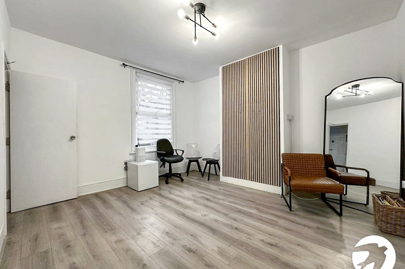 2 bedroom house for sale in Chatham | Robinson Michael & Jackson