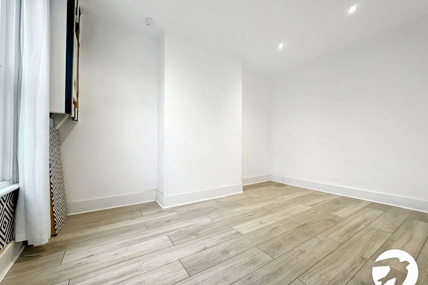 2 bedroom house for sale in Chatham | Robinson Michael & Jackson