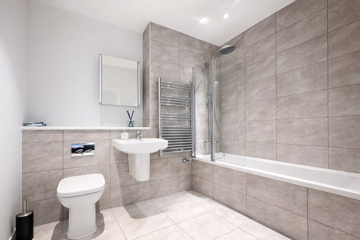 3 bedroom property for sale in Middleton Way | Robinson Jackson