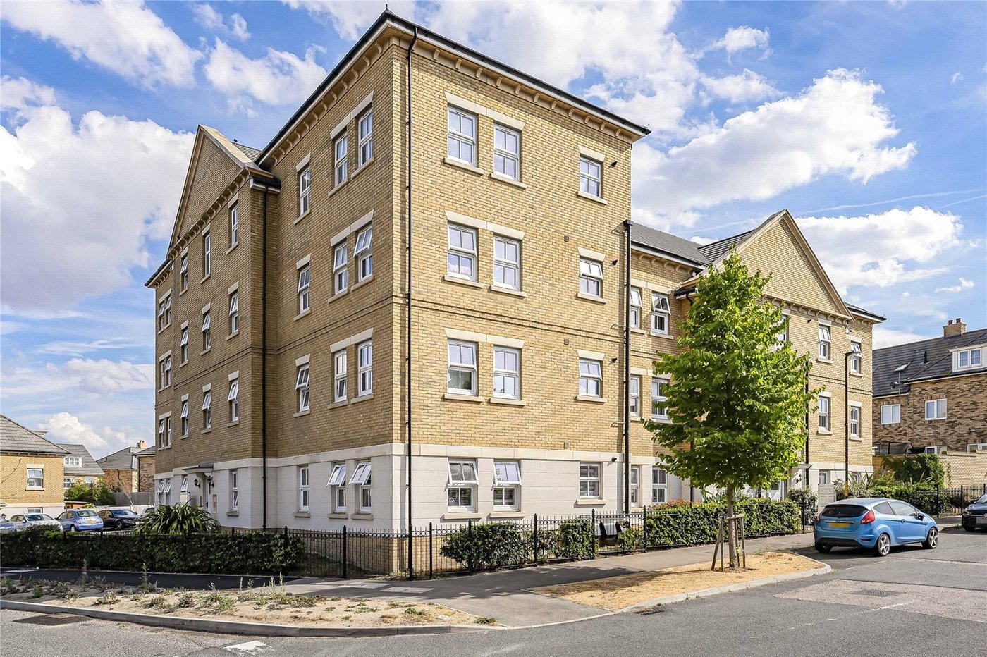 2 bedroom property for sale in Weldon | Robinson Jackson