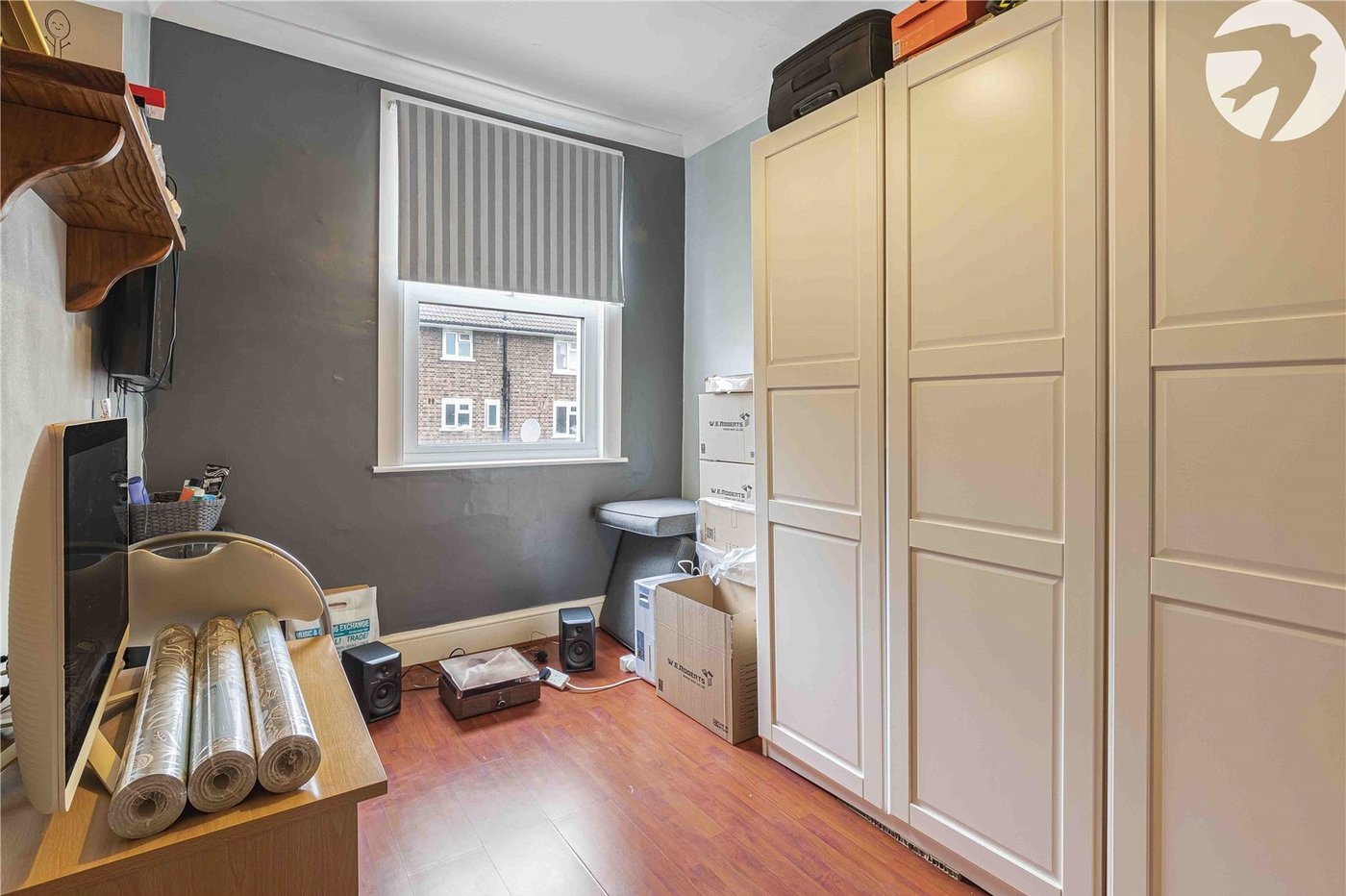 2 bedroom house for sale in Plumstead Common | Robinson Jackson