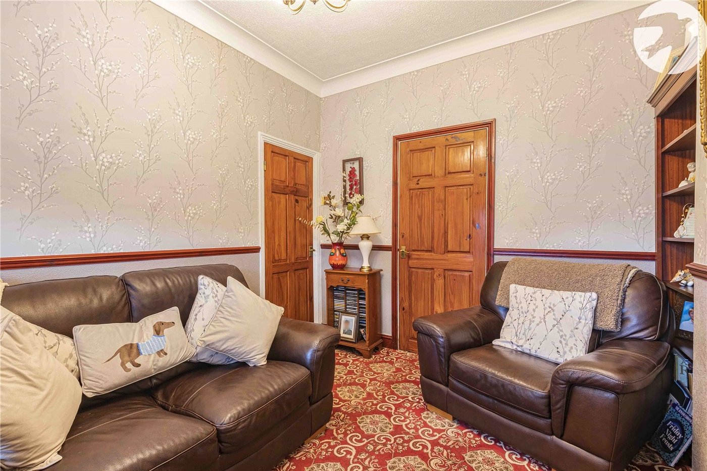 2 bedroom house for sale in Plumstead Common | Robinson Jackson