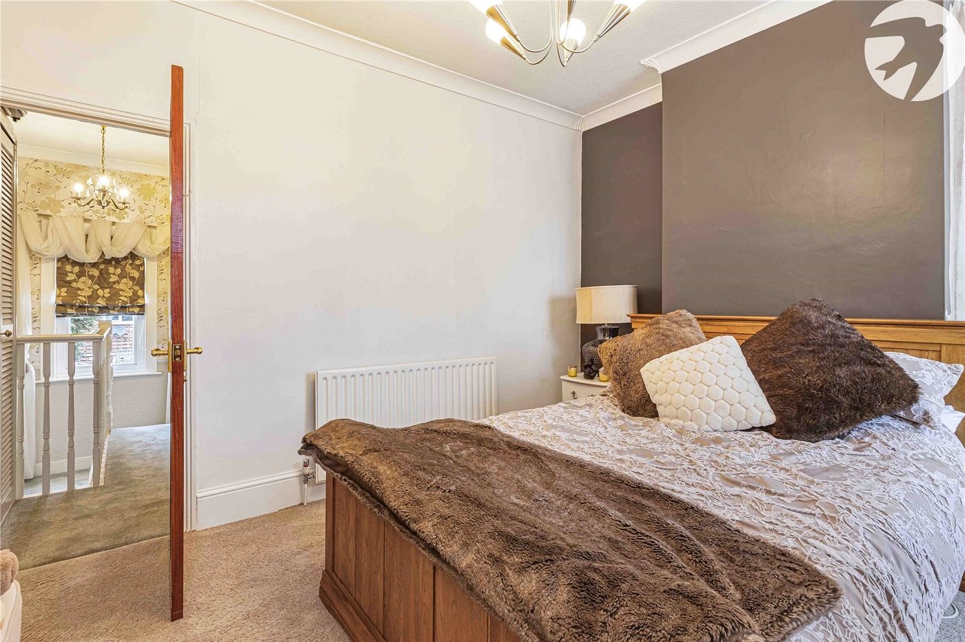 2 bedroom house for sale in Plumstead Common | Robinson Jackson
