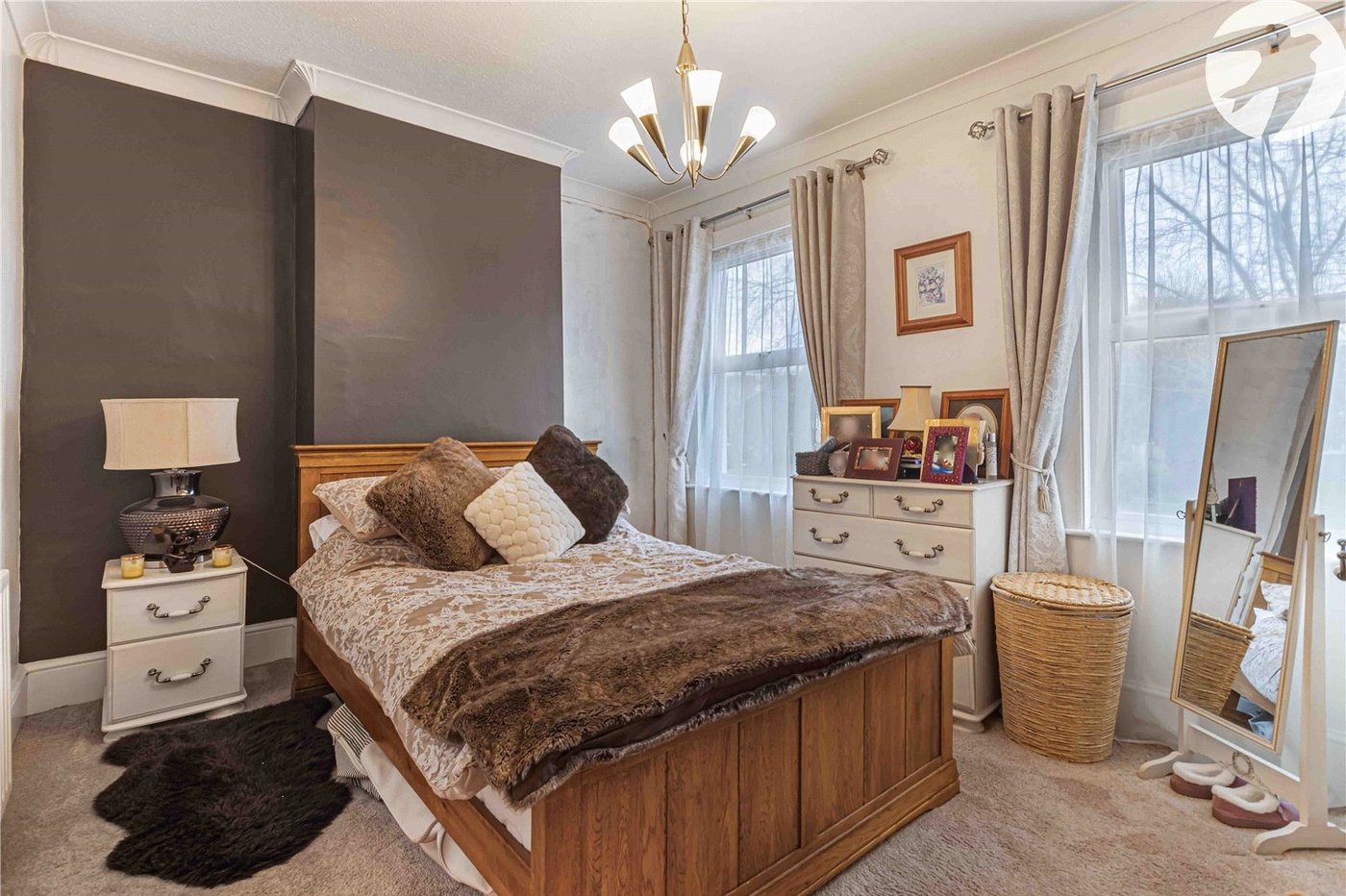 2 bedroom house for sale in Plumstead Common | Robinson Jackson