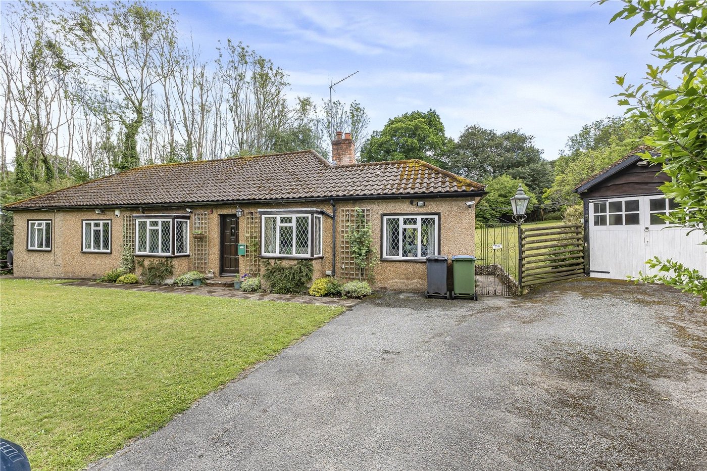 3 bedroom bungalow for sale in West Kingsdown | Robinson Jackson