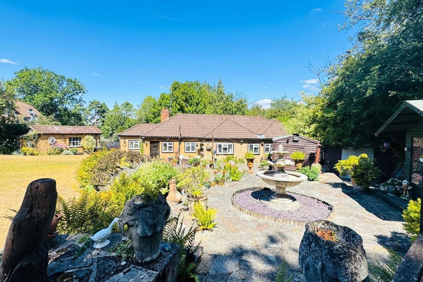 3 bedroom bungalow for sale in West Kingsdown | Robinson Jackson