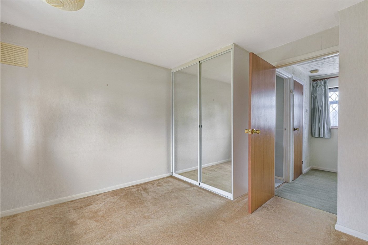 3 bedroom house for sale in Orpington | Robinson Jackson