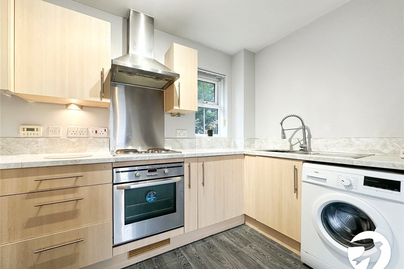 2 bedroom property for sale in Chattenden | Robinson Michael & Jackson