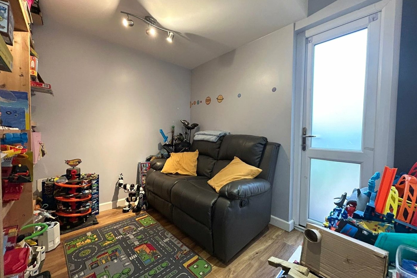 3 bedroom house for sale in Wayfield | Robinson Michael & Jackson