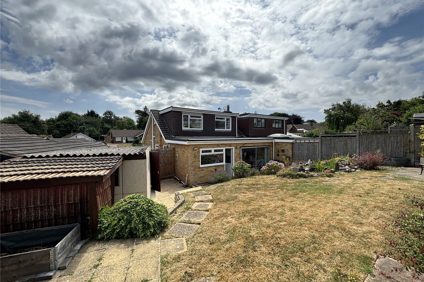 3 bedroom bungalow for sale in Bluebell Hill | Robinson Michael & Jackson