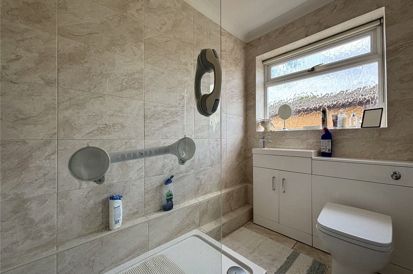 3 bedroom bungalow for sale in Bluebell Hill | Robinson Michael & Jackson