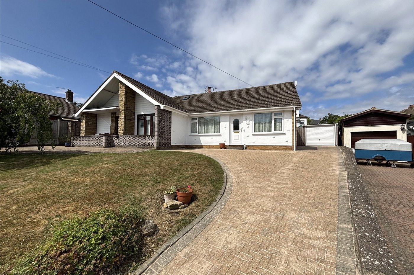 3 bedroom bungalow for sale in Chatham | Robinson Michael & Jackson