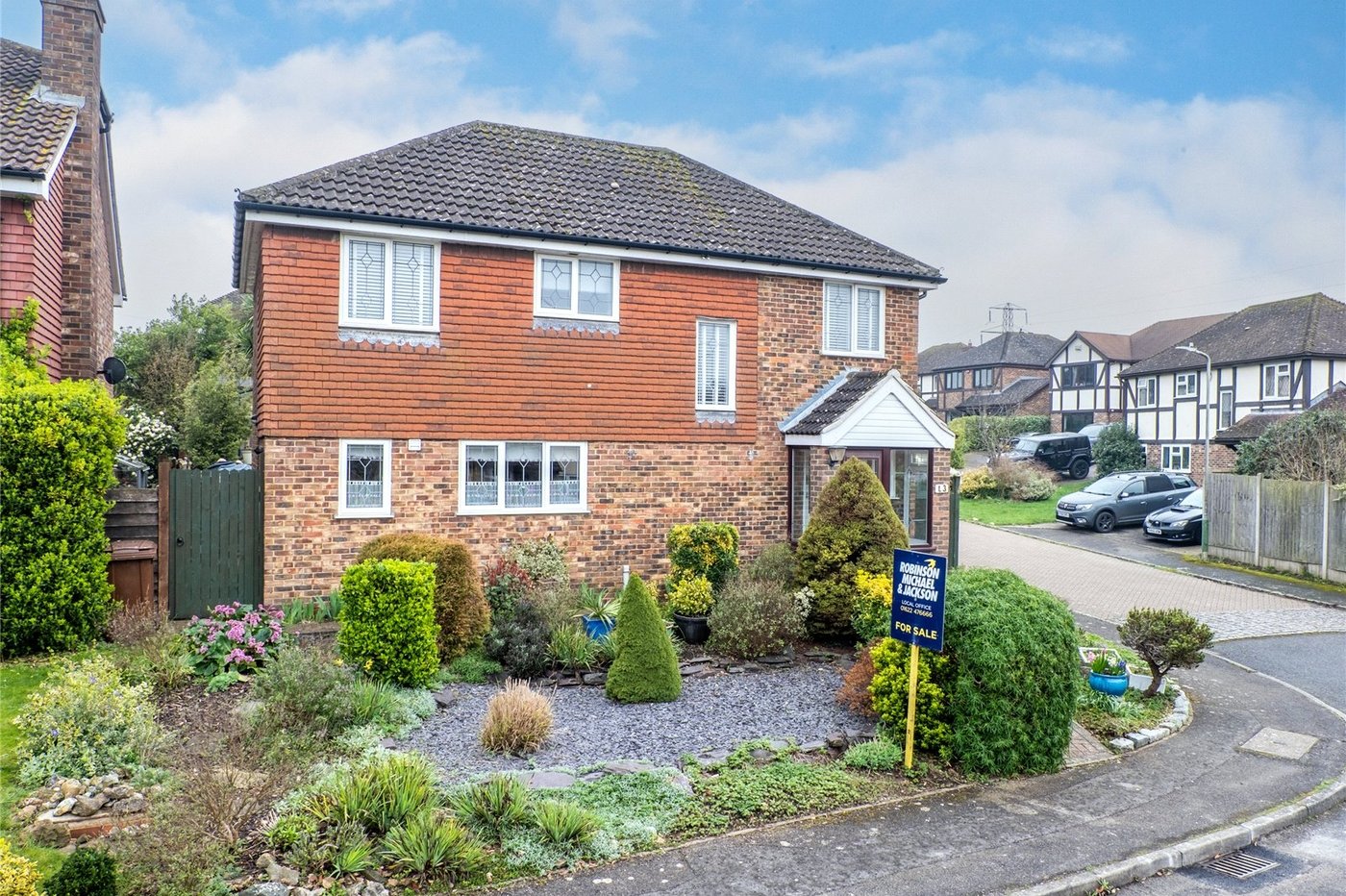 4 bedroom house for sale in Sandling | Robinson Michael & Jackson