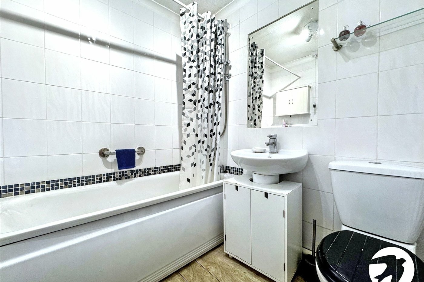 2 bedroom house for sale in Maidstone | Robinson Michael & Jackson