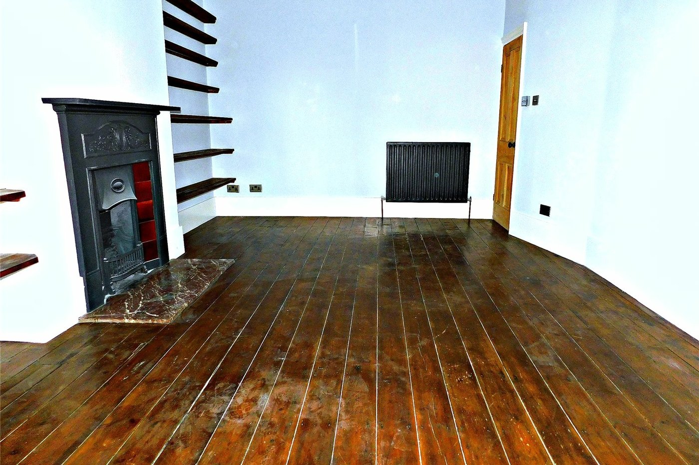 2 bedroom property for sale in Catford | Robinson Jackson