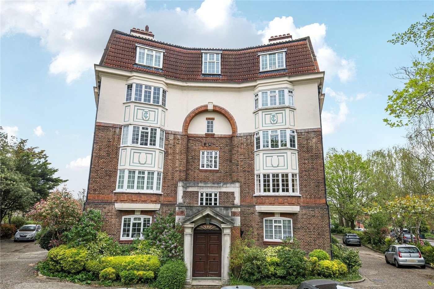 2 bedroom property for sale in Crystal Palace Park Road | Robinson Jackson
