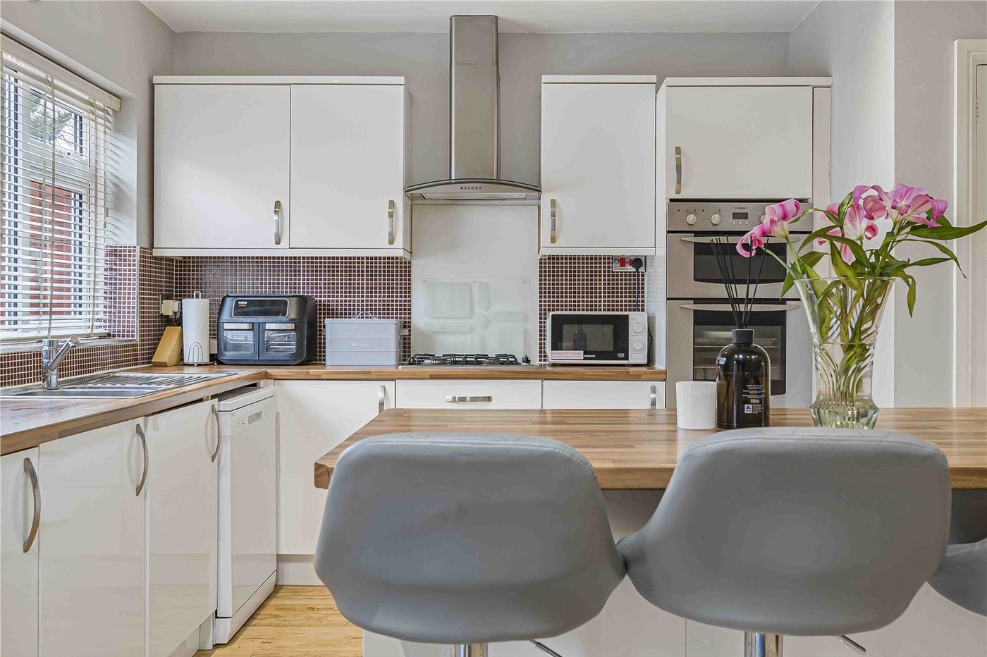 4 bedroom house for sale in Welling | Robinson Jackson