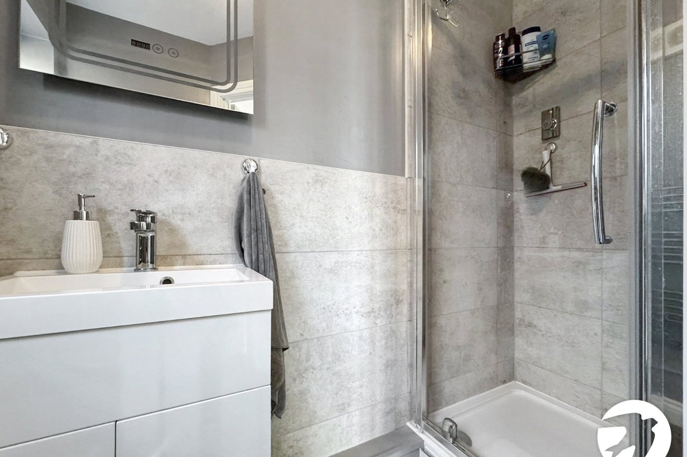 4 bedroom house for sale in Sittingbourne | Robinson Michael & Jackson