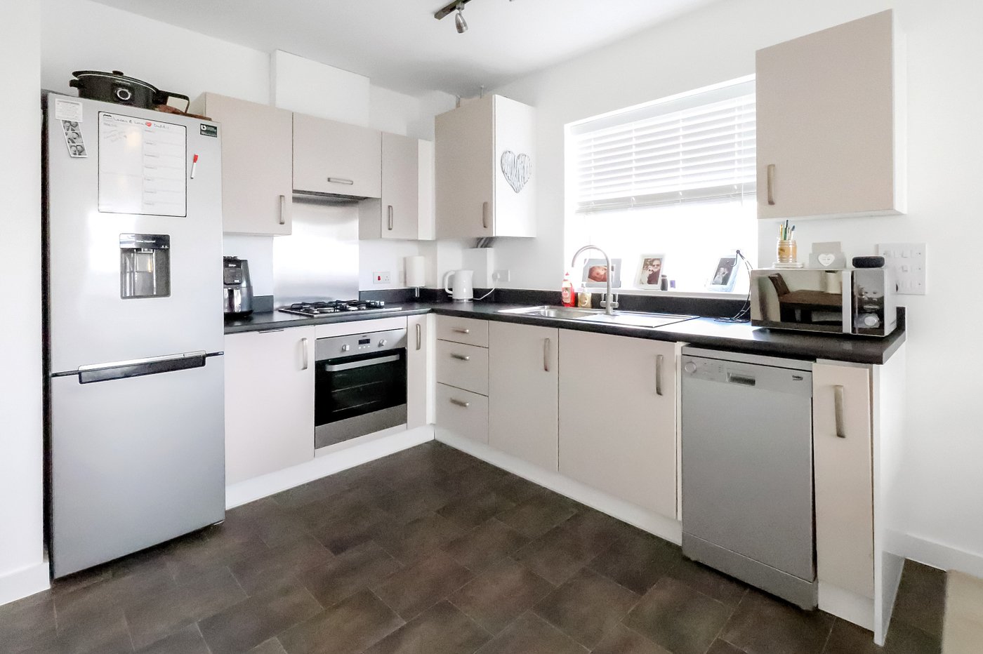 2 bedroom property for sale in Belvedere | Robinson Jackson