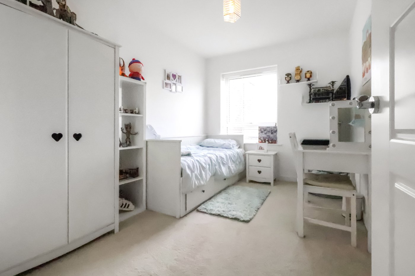 2 bedroom property for sale in Belvedere | Robinson Jackson