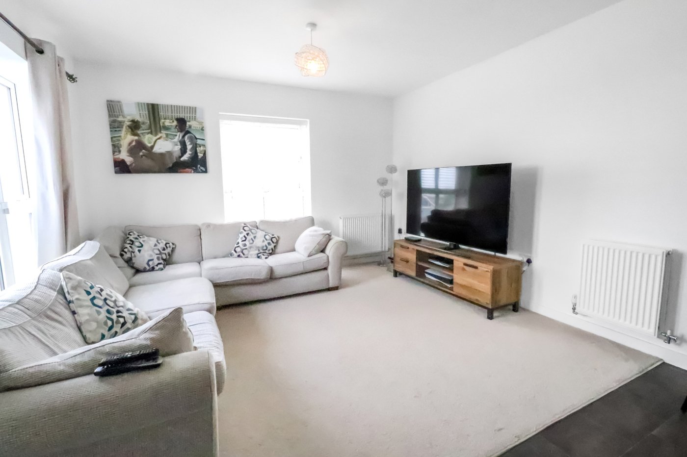 2 bedroom property for sale in Belvedere | Robinson Jackson