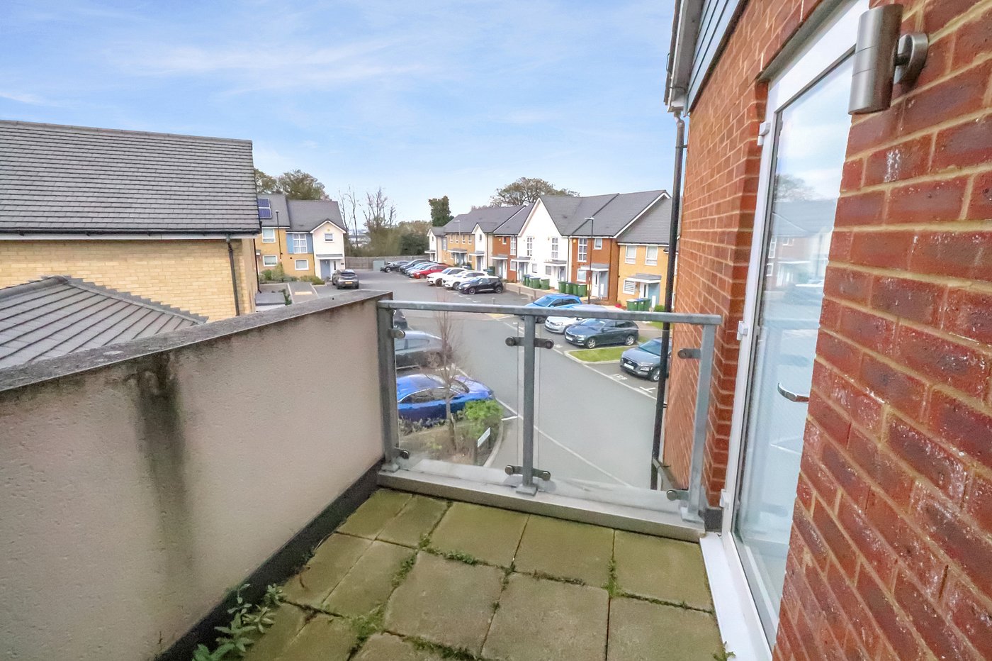 2 bedroom property for sale in Belvedere | Robinson Jackson