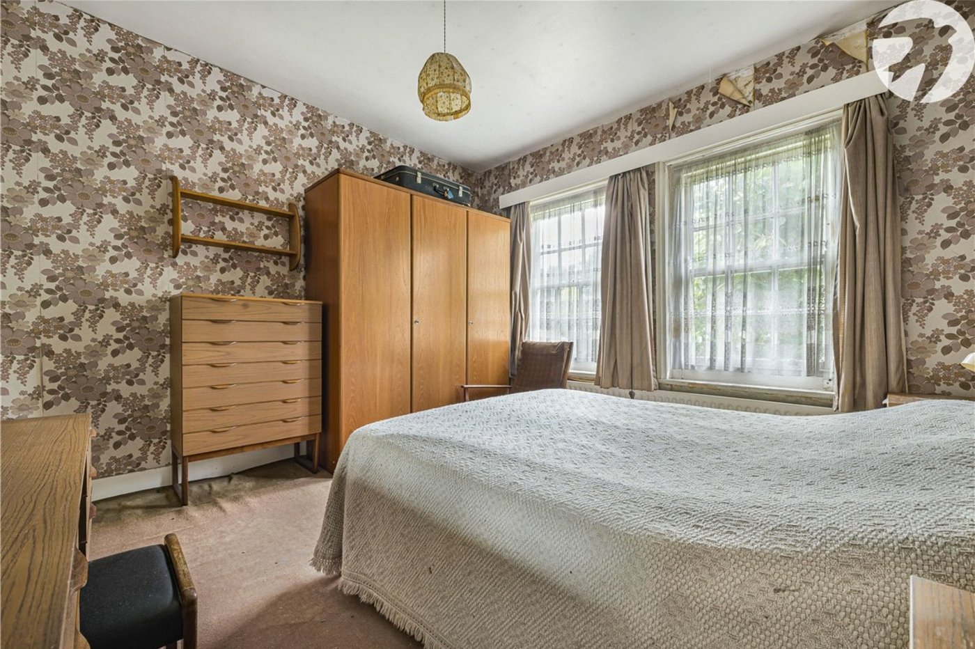 7 bedroom house for sale in South Orpington | Robinson Jackson