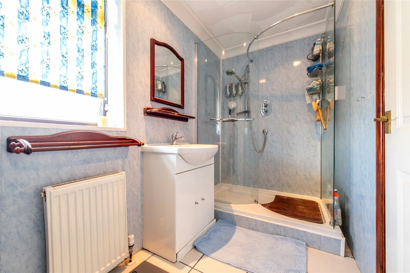 3 bedroom bungalow for sale in Cliffe Woods | Robinson Michael & Jackson