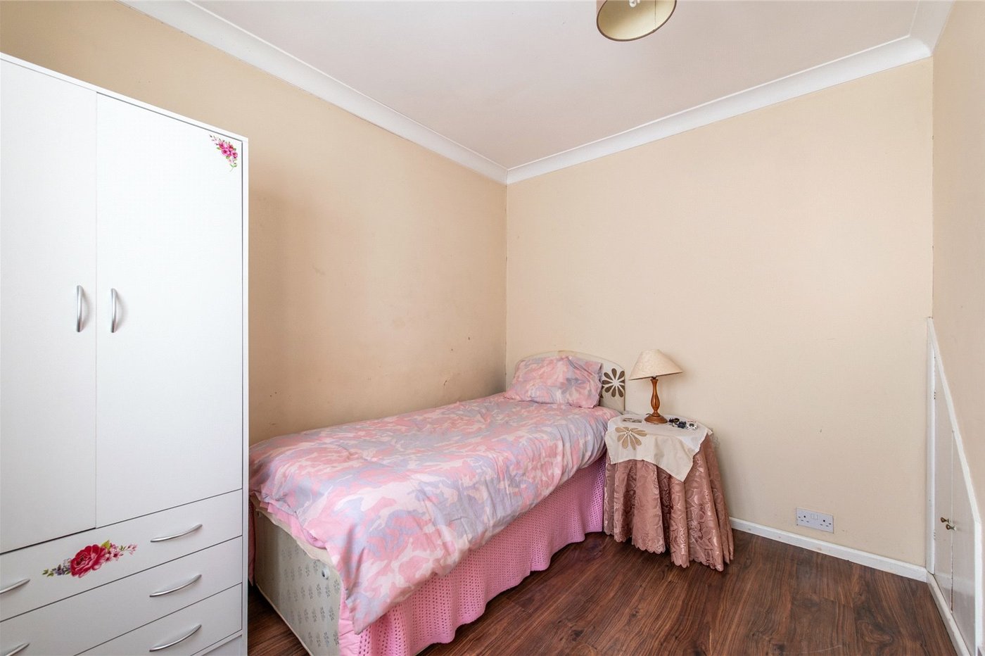 3 bedroom bungalow for sale in Cliffe Woods | Robinson Michael & Jackson