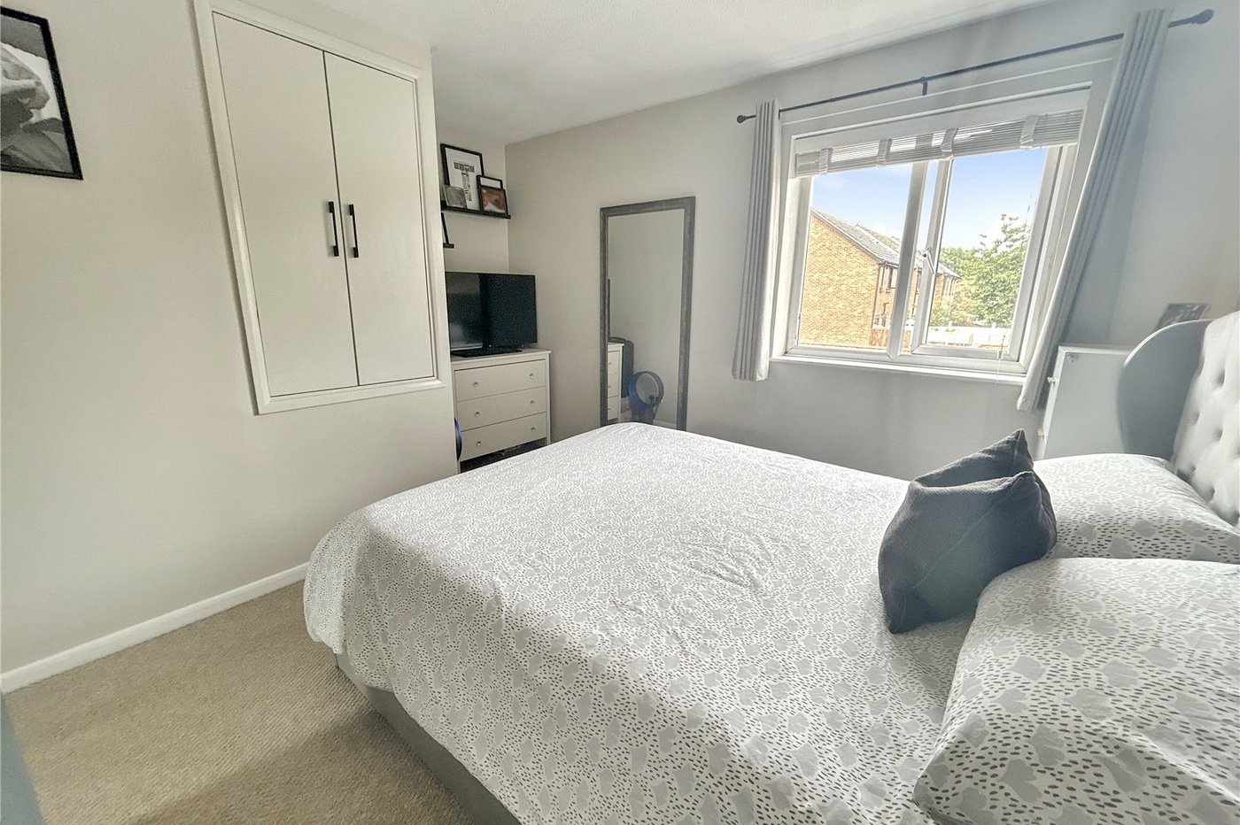 2 bedroom house to rent in Sidcup | Robinson Jackson