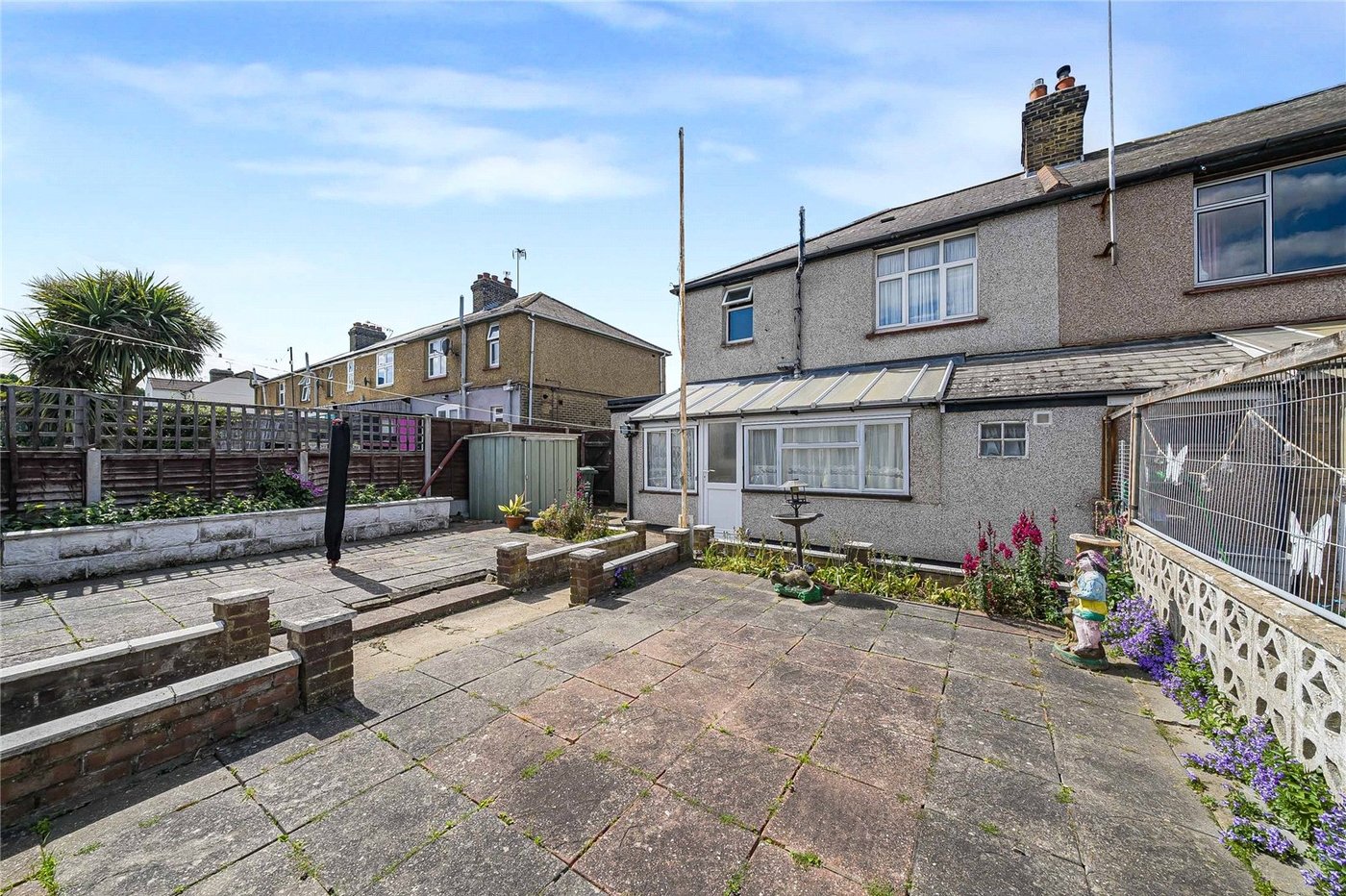 3 bedroom house for sale in Swanscombe | Robinson Jackson