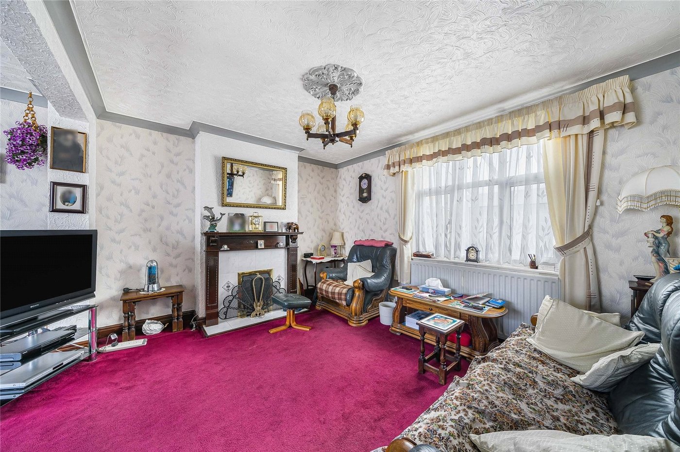 3 bedroom house for sale in Swanscombe | Robinson Jackson