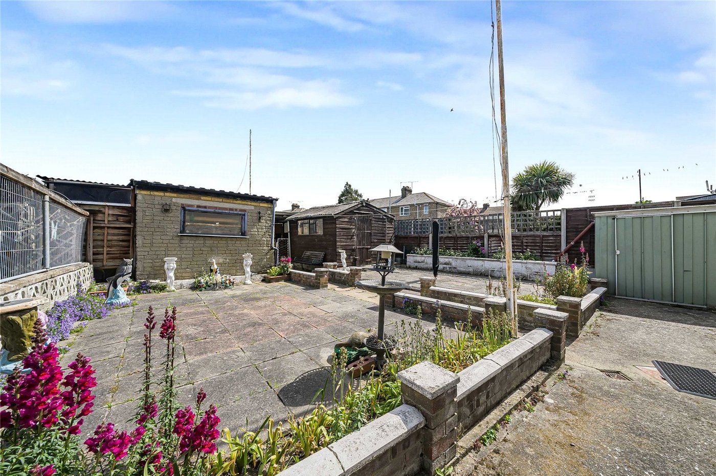 3 bedroom house for sale in Swanscombe | Robinson Jackson