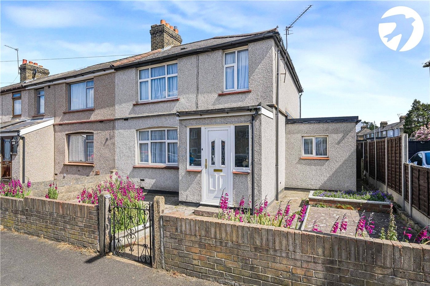 3 bedroom house for sale in Swanscombe | Robinson Jackson