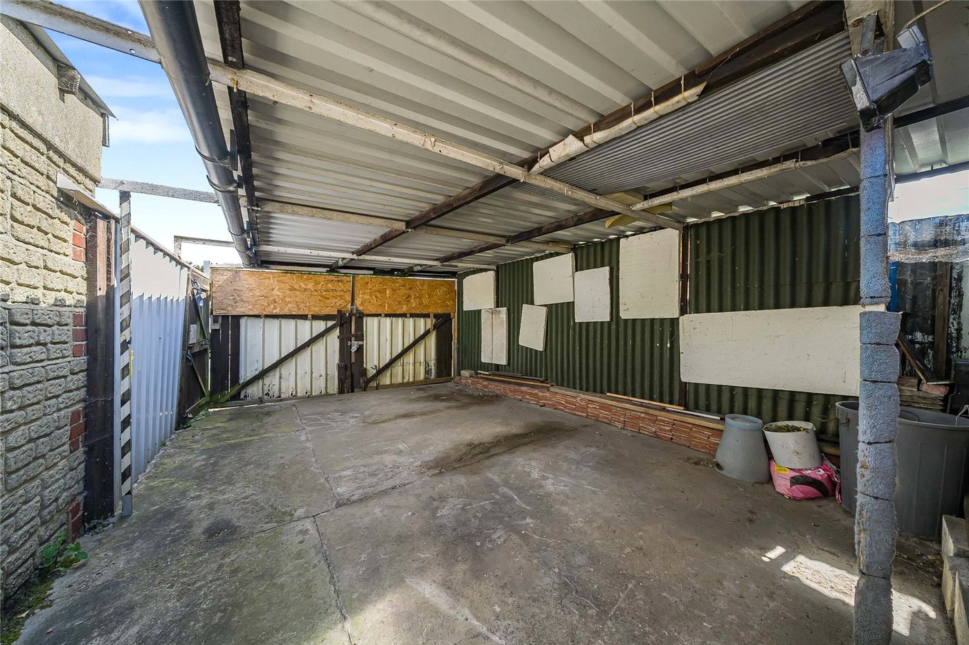 3 bedroom house for sale in Swanscombe | Robinson Jackson
