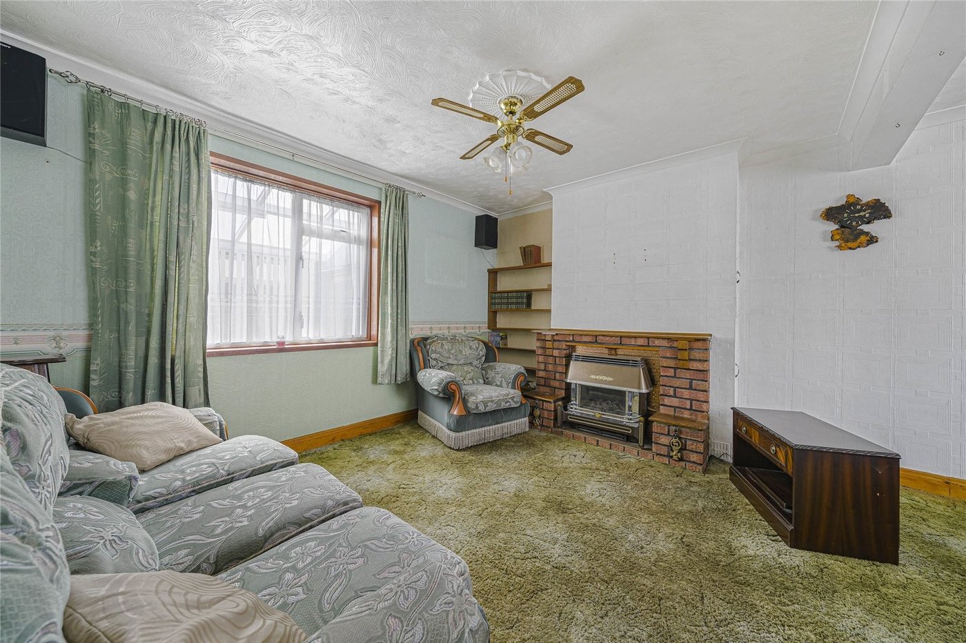 3 bedroom house for sale in Swanscombe | Robinson Jackson